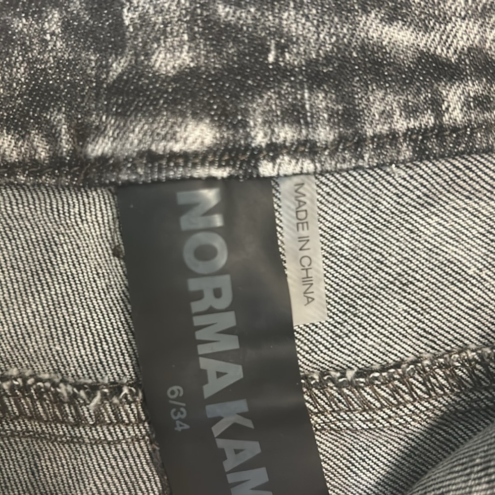 Norma Kamali Boot Leg Jean Short - Picture 8 of 13
